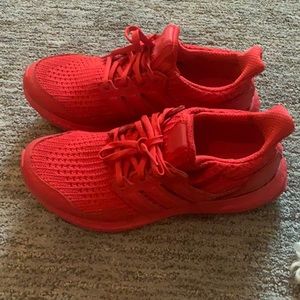 Adidas ultraboost 7.5 red sneakers